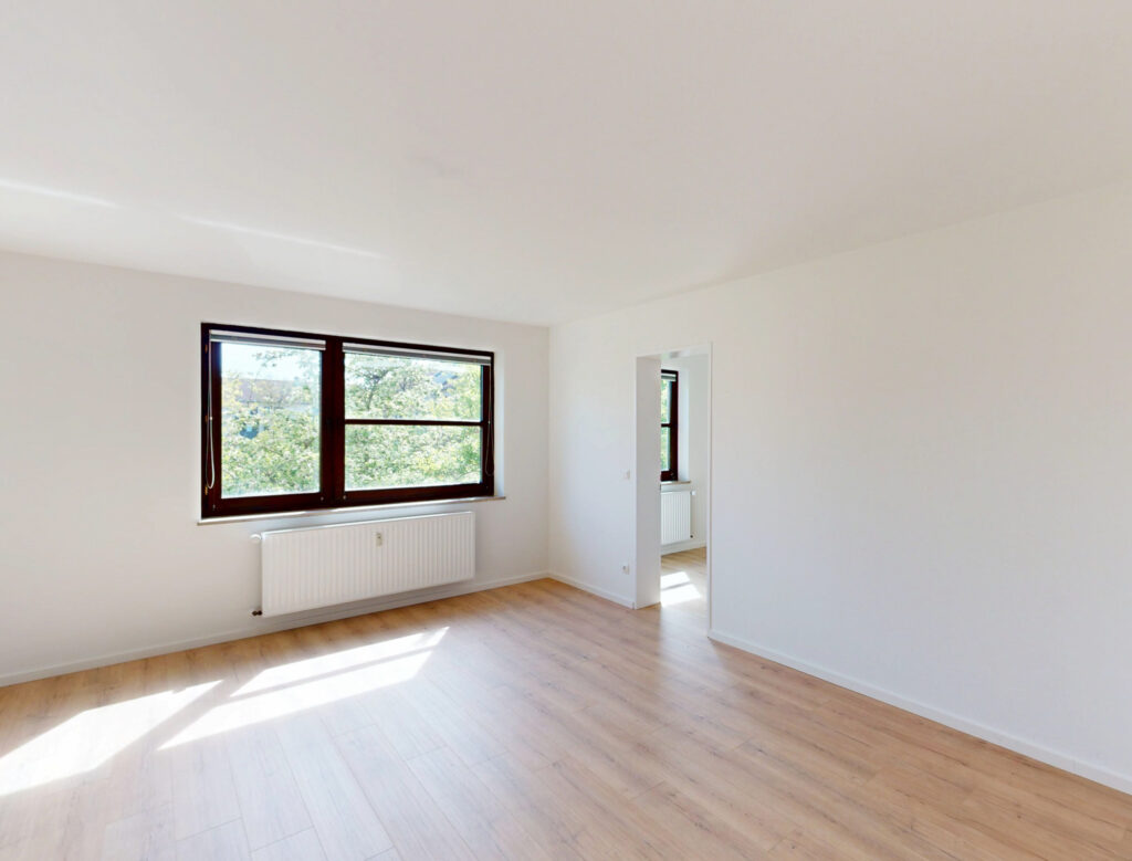 Helle 2-Zimmer-Altbauwohnung in Unterschleißheim - Photo 2