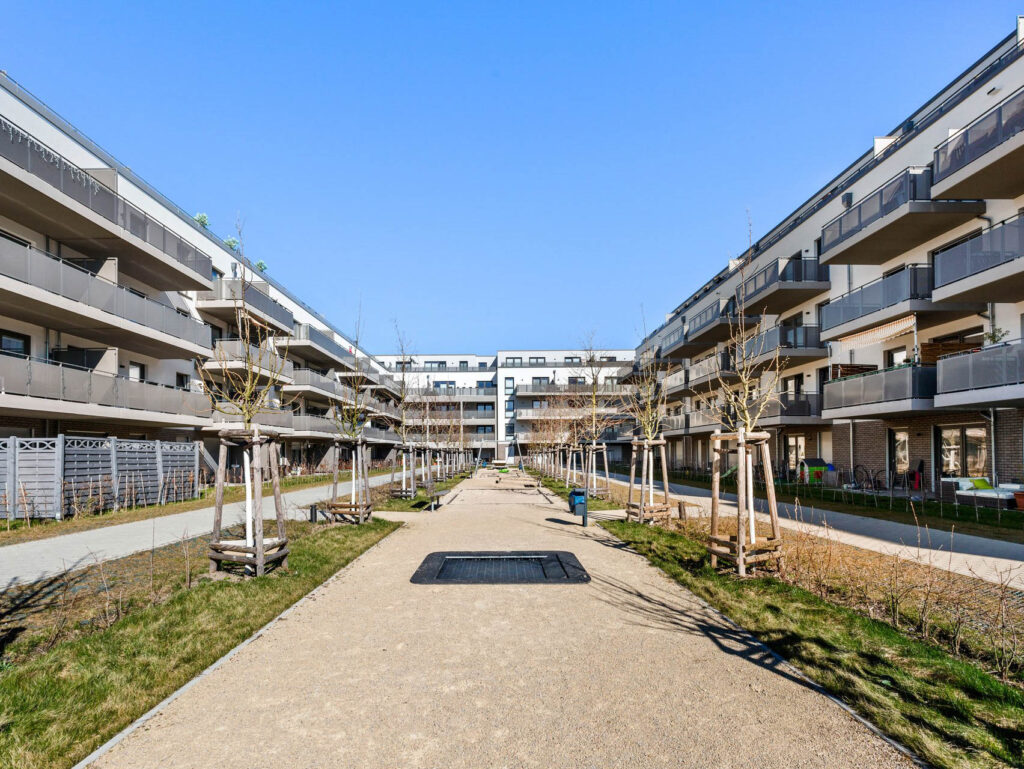 Platz und Lebensqualität: 3-Zimmer-Wohnung mit Terrasse und offener Küche - Foto 4