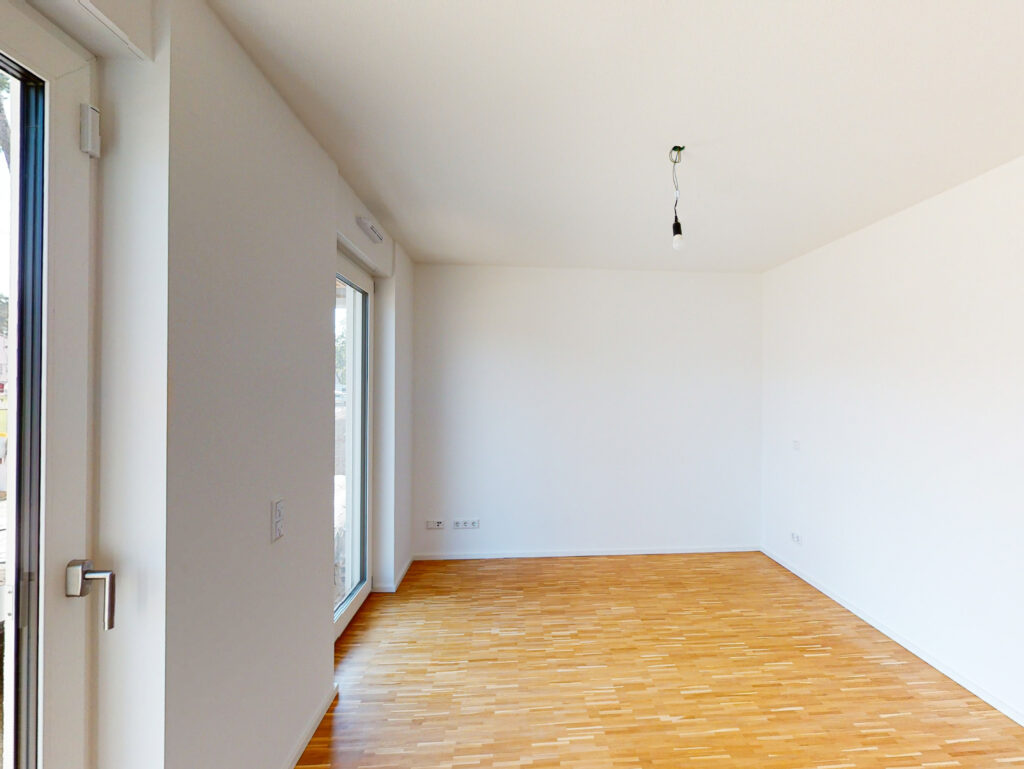Wohnen im Grünen: 2-Zimmer-Wohnung mit Garten in Franklin - Photo 1