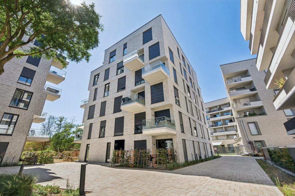 Stilvolle 2-Zimmer-Wohnung mit Balkon und EBK - Foto 4
