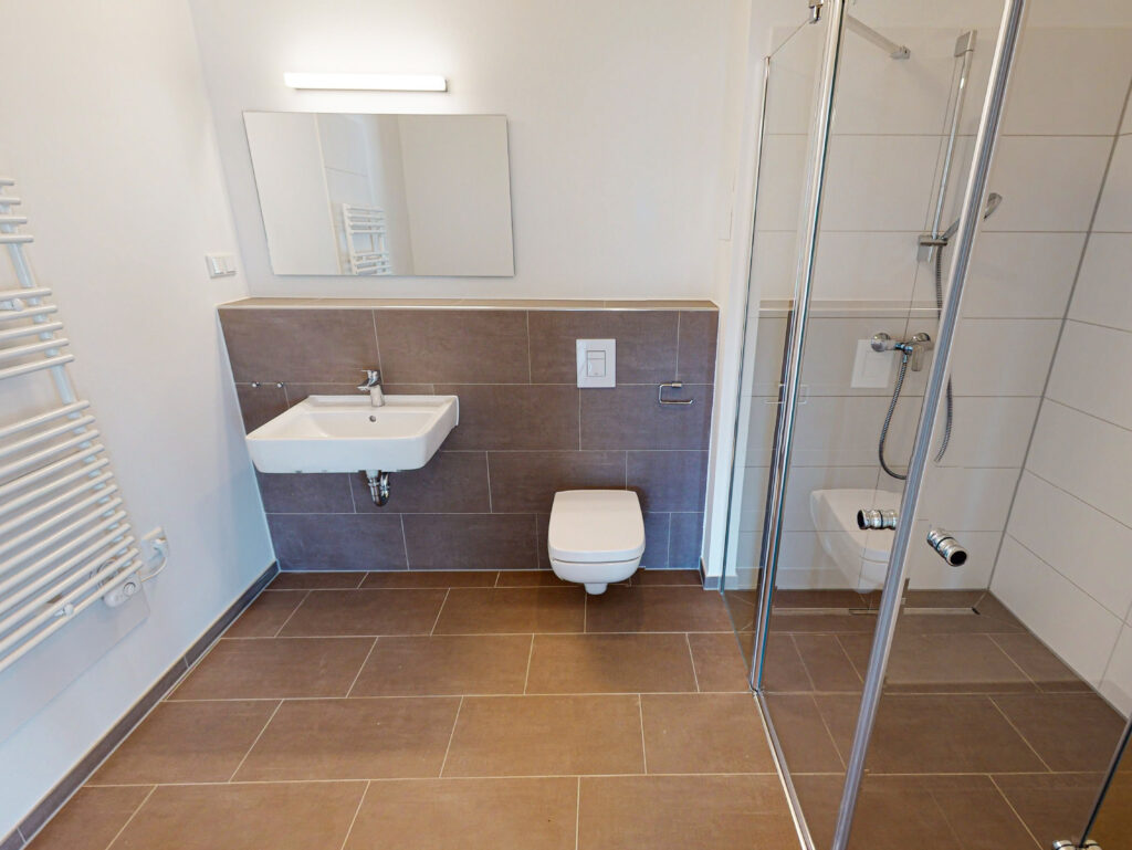 Wohnen im Grünen: 2-Zimmer-Wohnung mit Garten in Franklin - Photo 4