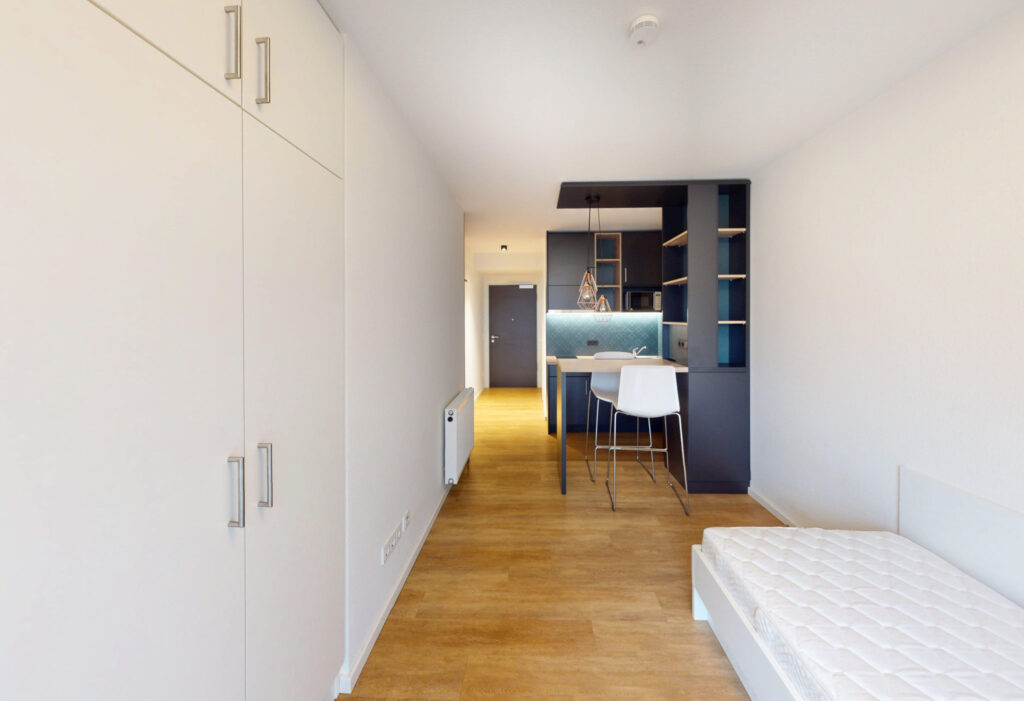 Schön möbelierte 1-Zimmer-Wohnung im Mainwald - Foto 4