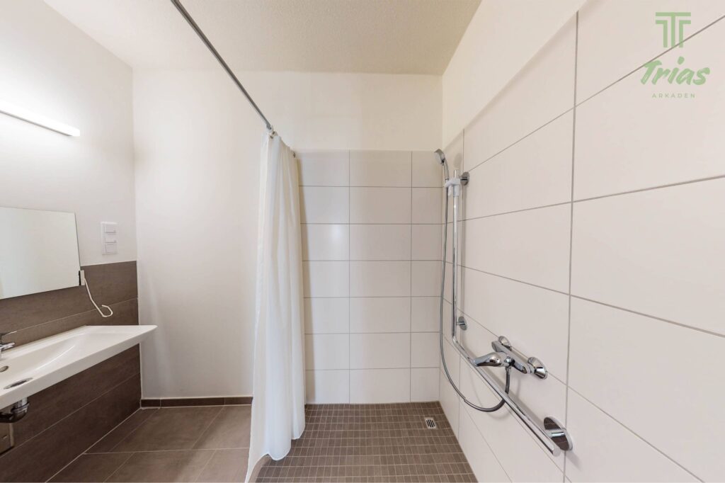 Ideal für das HomeOffice! Clever geschnittene 3-Zimmer-Wohnung mit großzügiger Loggia! - Photo 3