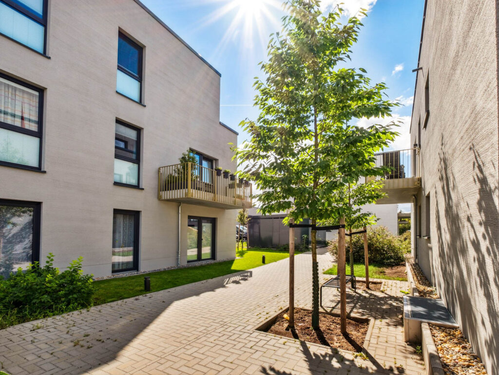 Moderne 3 Zimmer Wohnung mit Balkon im Grünen! - Foto 5