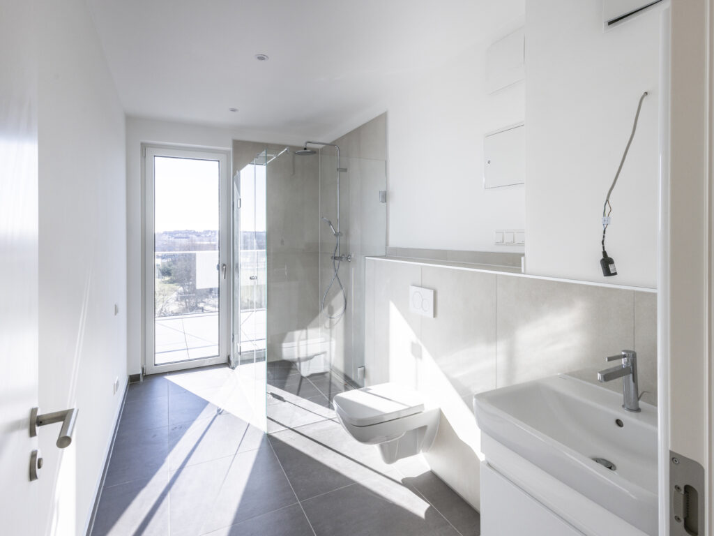 Großzügige 3-Zimmerwohnung mit Balkon und Wintergarten am Gleisdreieck - Photo 4