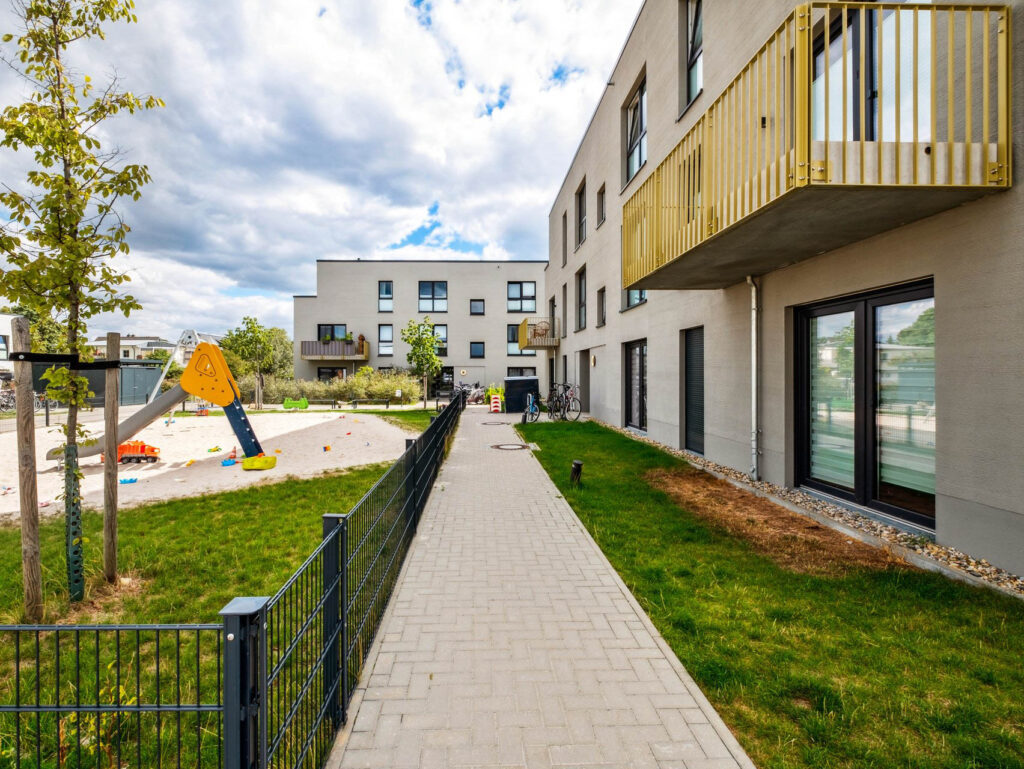 Mietfreie Zeit - Moderne 3 Zimmer Wohnung mit Terrasse im Grünen! - Foto 5