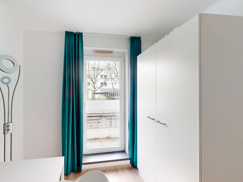 Nur für Studenten und Personen in Aus-und Weiterbildung - Möbliertes Apartment mit Einbauküche - Foto 2