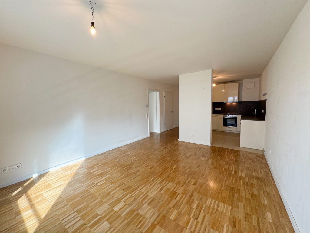 Schöne 2-Zimmer-Wohnung mit EBK - Foto 2