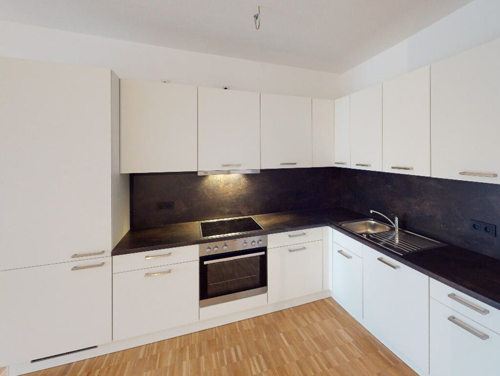 LUI Spandau: Großzügige 4-Zimmer-Wohnung mit Dachterrasse zu vermieten - Photo 5