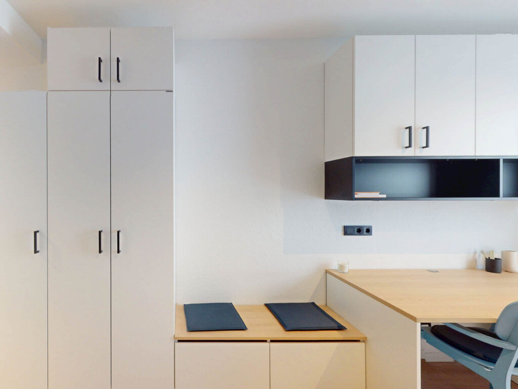 1 Monat mietrfrei! Modern Living im Quartillion Wiesbaden – möbliertes Studentenapartment - Foto 2