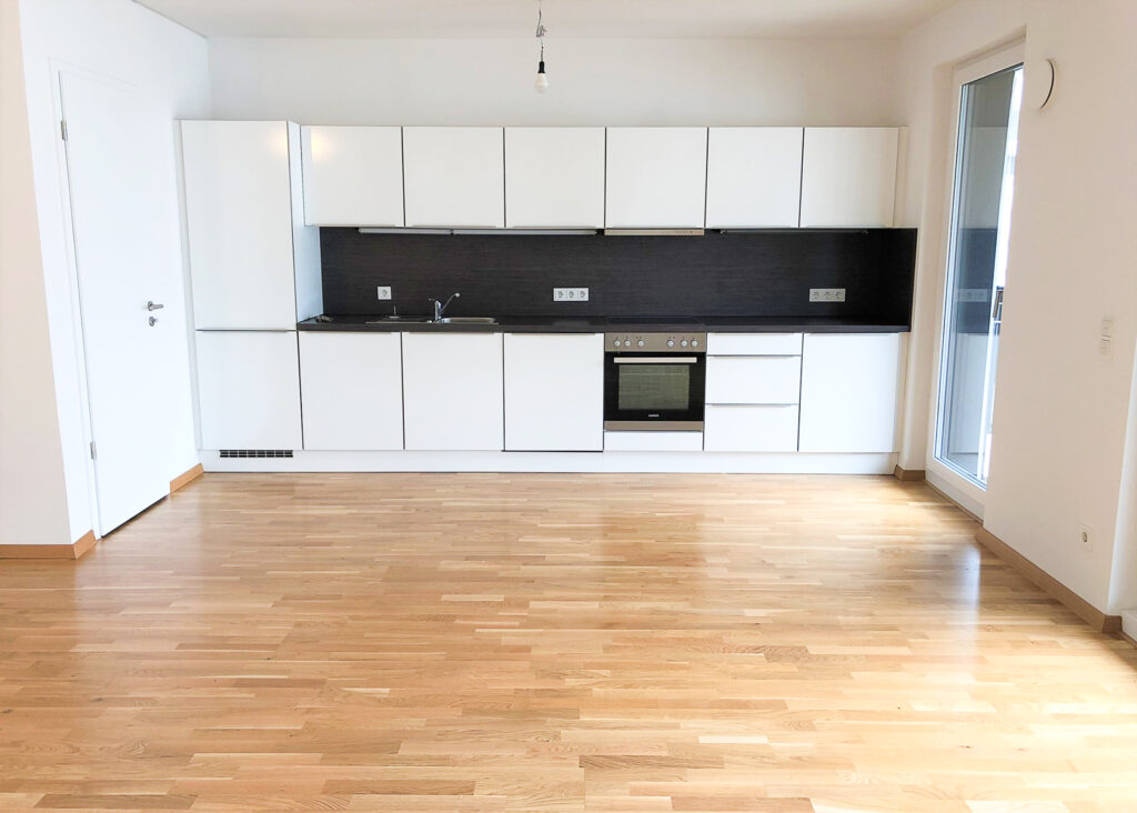 Helle 3-Zimmer-Wohnung mit viel Charm! Inklusive EBK und Balkon - Foto 4