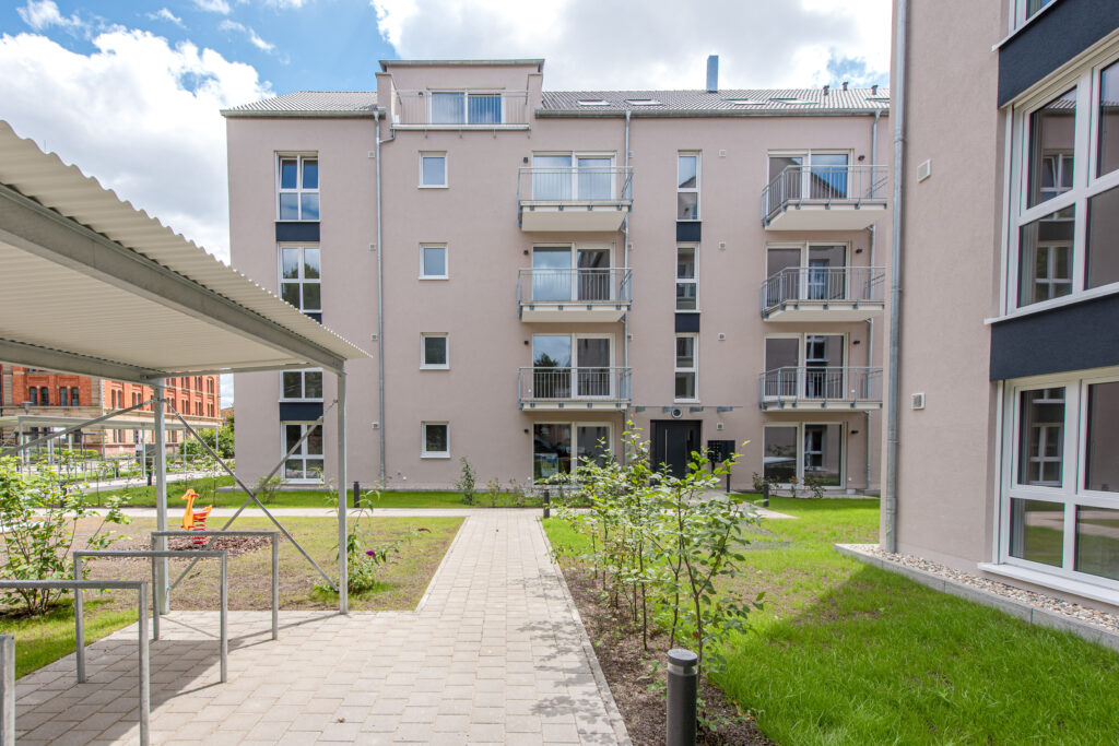 Alb Carré Karlsruhe : Helle 3-Zimmer-Wohnung mit EBK und Balkon - Photo 4