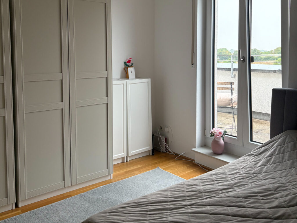 Helle 2-Zimmer-Wohnung mit zwei Balkonen und schönem Ausblick - Foto 1