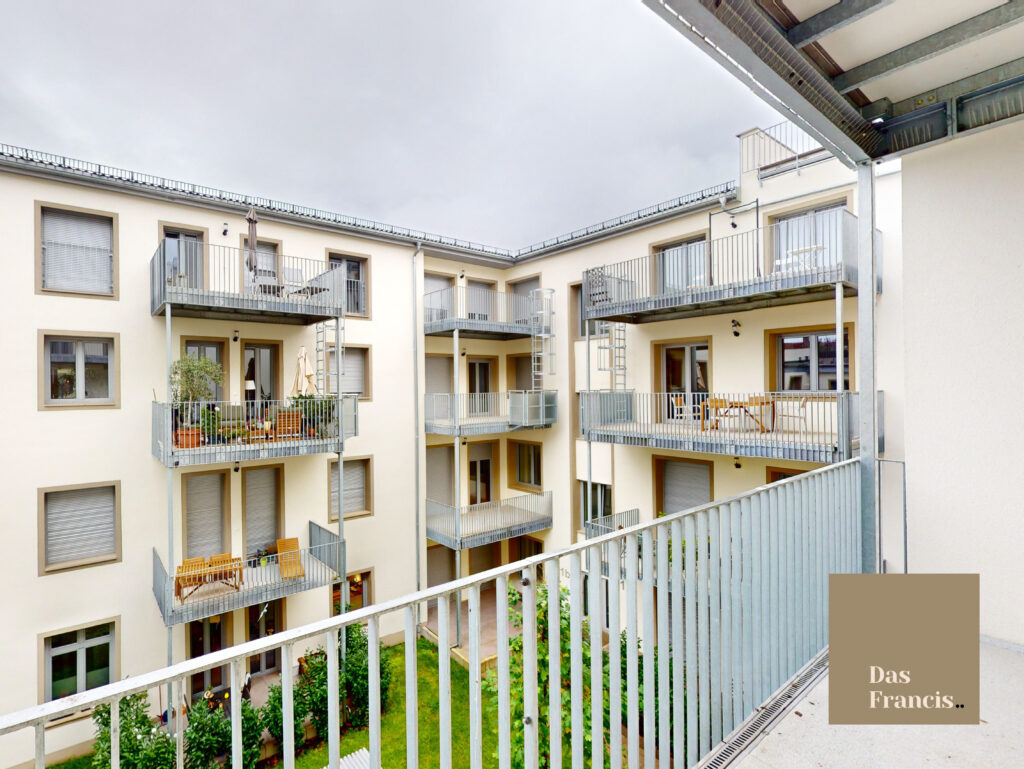Perfekt für kleine Familien! Schöne 3-Zimmer-Wohnung mit Balkon in der Weststadt. - Photo 4