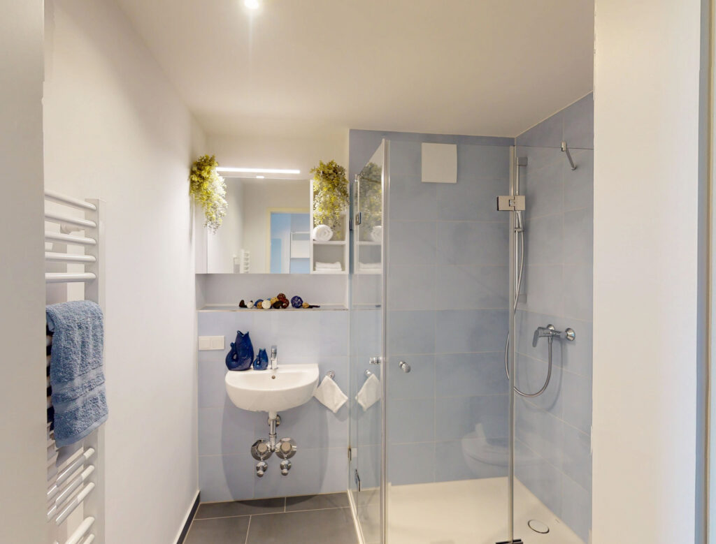 1 Monat mietfrei! Smartes 1-Zimmer-Apartment für Studierende im Quartillion Wiesbaden - Photo 3