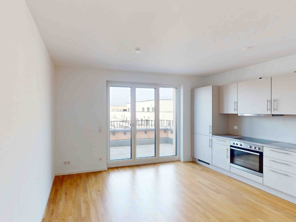 Attraktive 2-Zimmer-Wohnung in Karlshorst mit Loggia und offener Küche - Foto 2