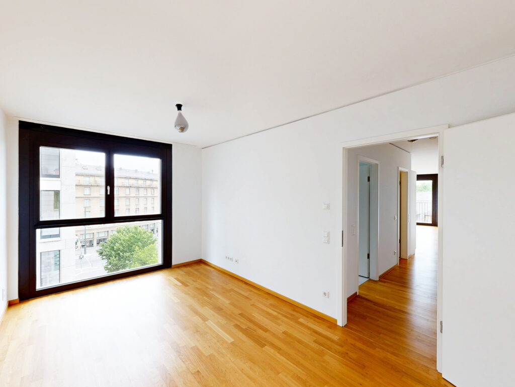2 Zimmer mit Loggia in urbaner Lage - Photo 1