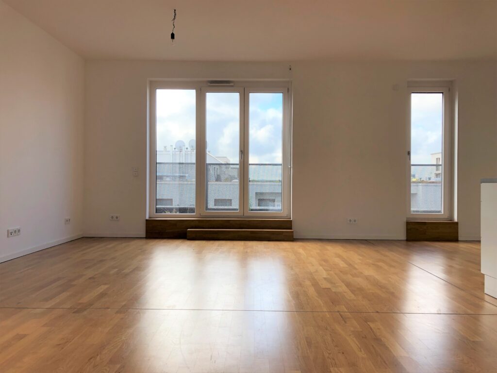3-Zimmer-Penthousewohnung mit EBK - Foto 1