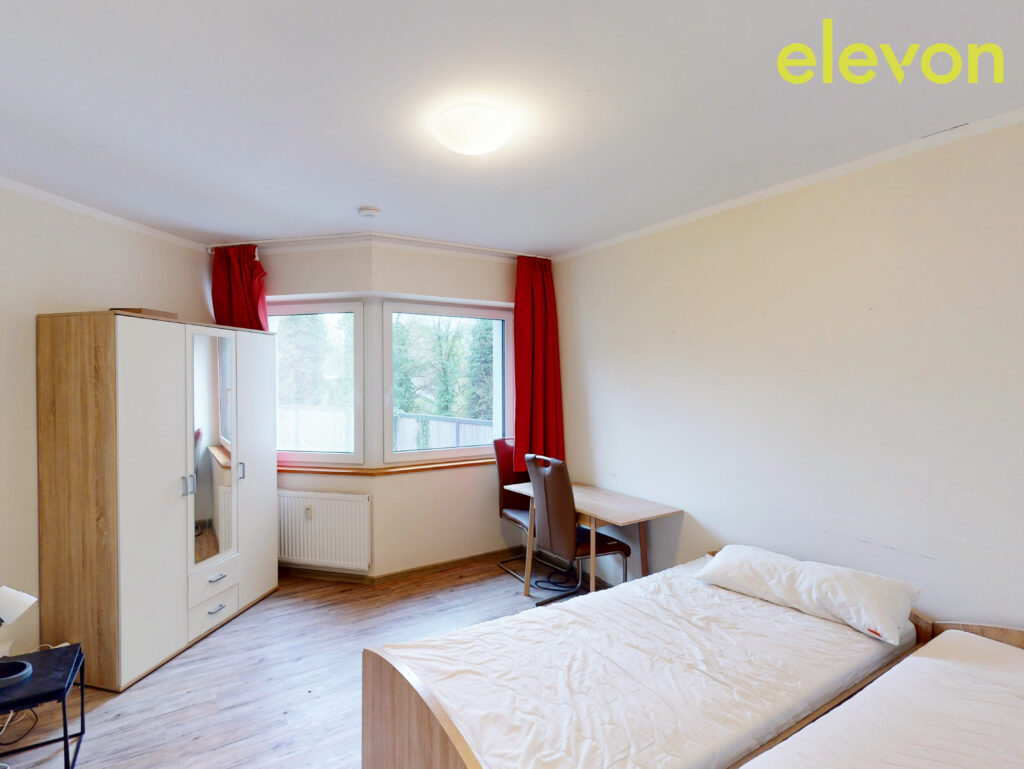 Möbliertes WG-Zimmer in Frauen-WG in zentraler Lage für Studenten und Azubis - Photo 2
