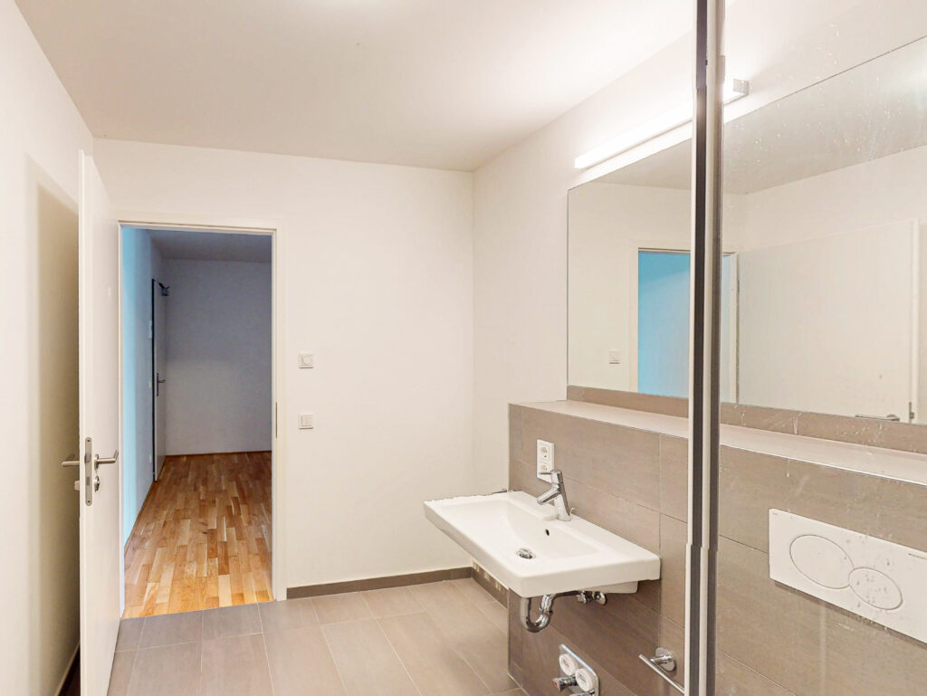 JETZT anmieten! Gemütliche 2-Zimmer-Wohnung mit EBK - Photo 4