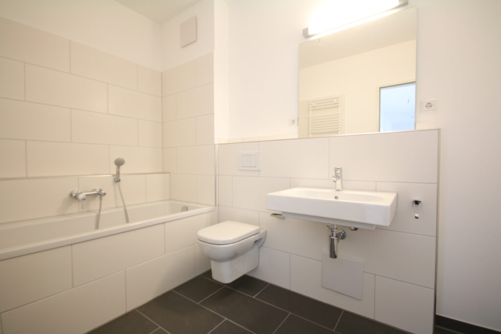 Familienfreundliche 4-Zimmer-Wohnung mit Dachterrasse - Photo 3