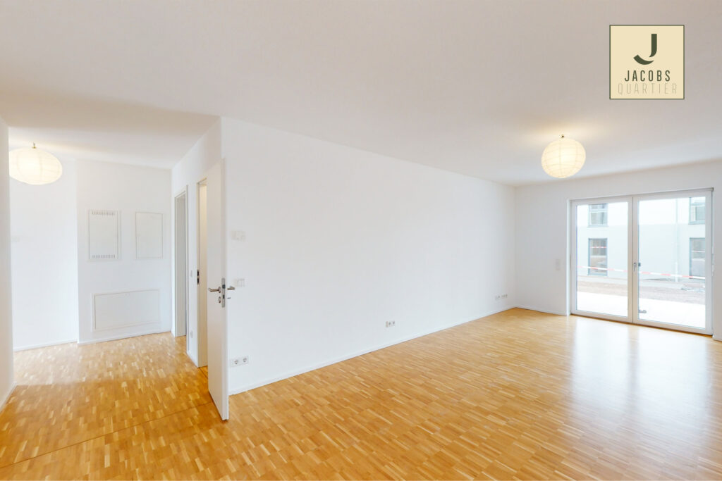 Gut geschnittene 2 Zimmer Wohnung mit Balkon - Foto 1