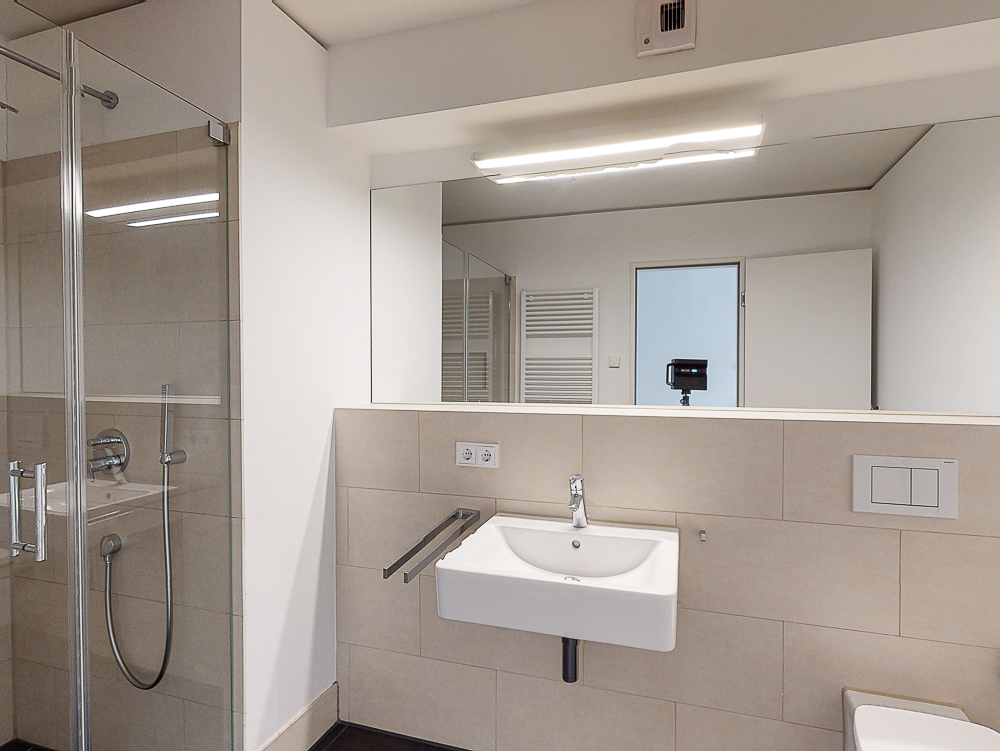 Louis am Park: Moderne 3-Zimmer-Wohnung mit EBK - Photo 1