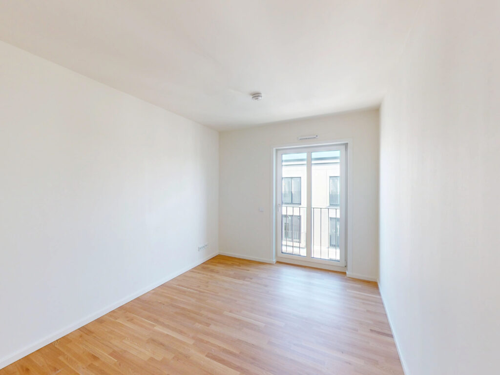 Luxuriöses Penthouse: Exklusive 4-Zimmer-Wohnung mit Dachterasse und Einbauküche - Photo 2