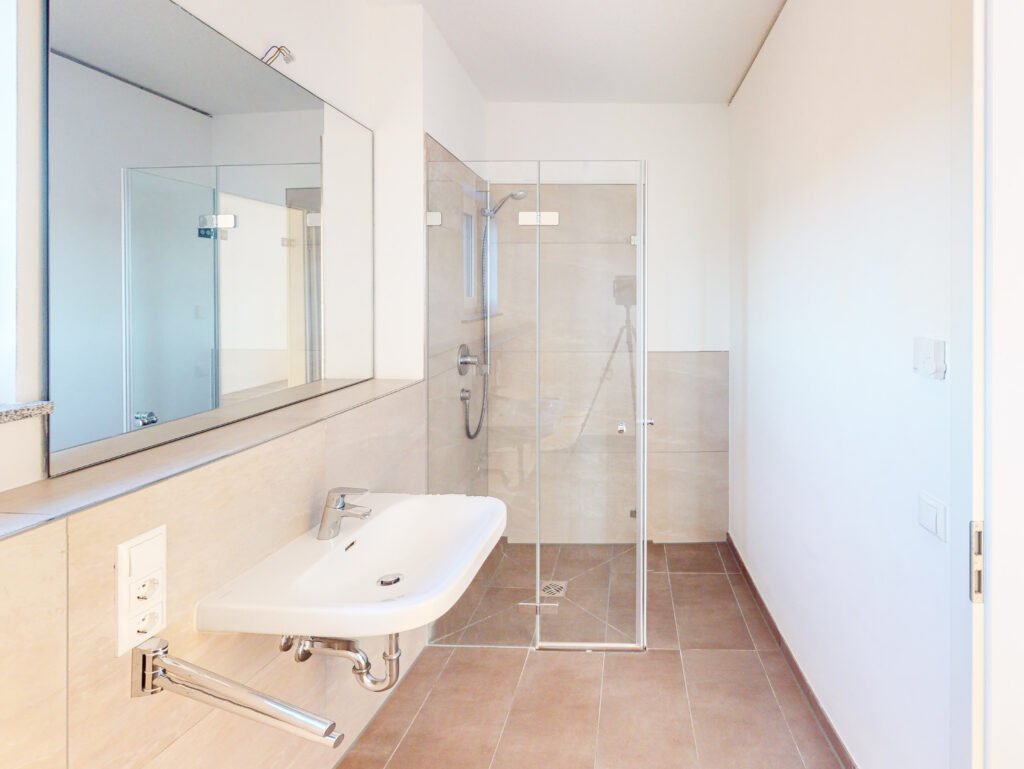Ideal für Singles und Paare: 2 Zimmer mit Balkon - Photo 5