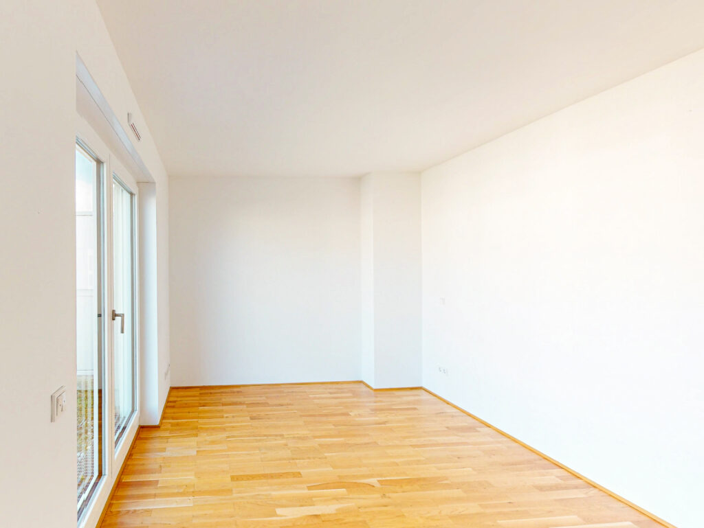 Modern geschnittene 4-Zimmer-Erdgeschosswohnung mit 2 Bäder und EBK - Foto 1