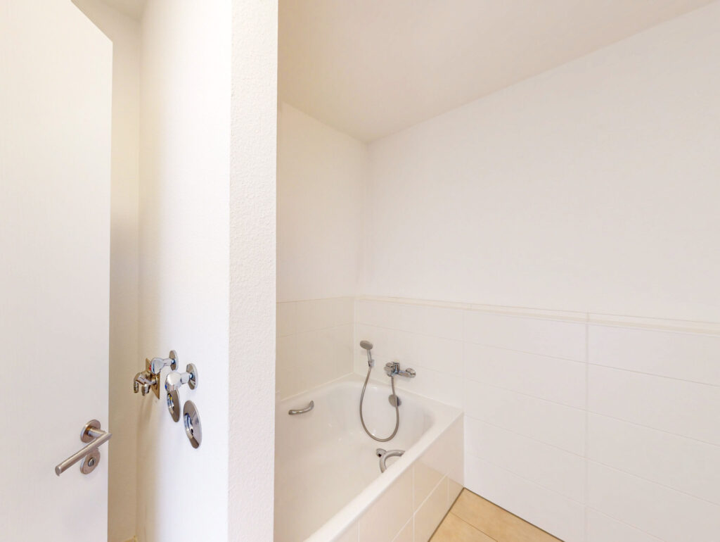 Stilvolle 2-Zimmer-Wohnung mit großzügigem Balkon - Foto 5