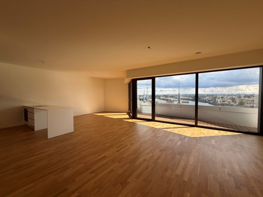 Einzigartige 4-Zimmer-Penthousewohnung an der Elbspitze - Photo 1