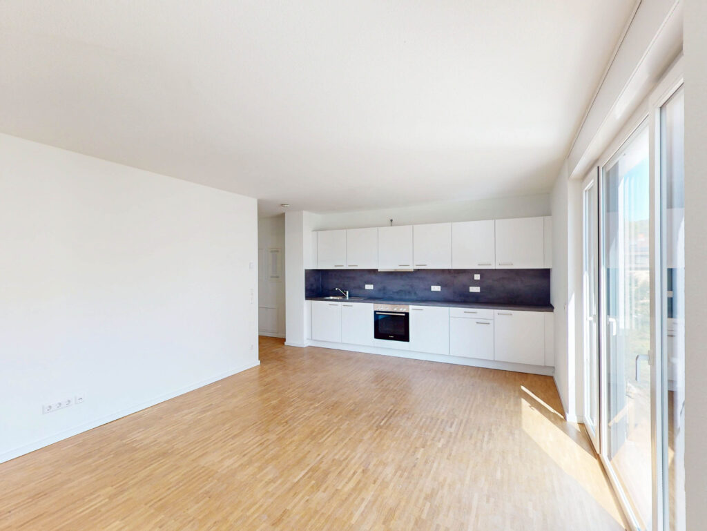 Nur mit WBS anmietbar! Komfortable 2-Zimmer-Wohnung mit EBK und Terrasse - Photo 2