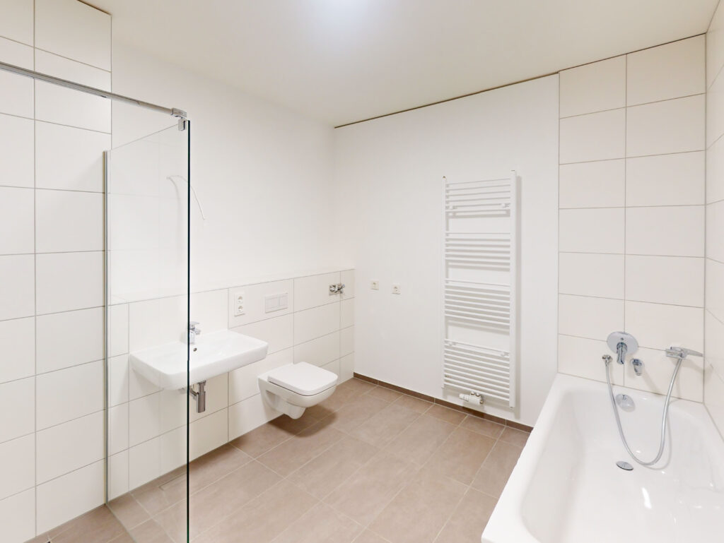 Dreifacher Freiraum: Moderne 3-Zimmer-Wohnung mit Loggia, Balkon und Terrasse - Photo 4