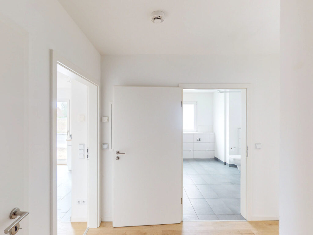 Helle 2 Zimmerwohnung mit Einbauküche - Foto 3