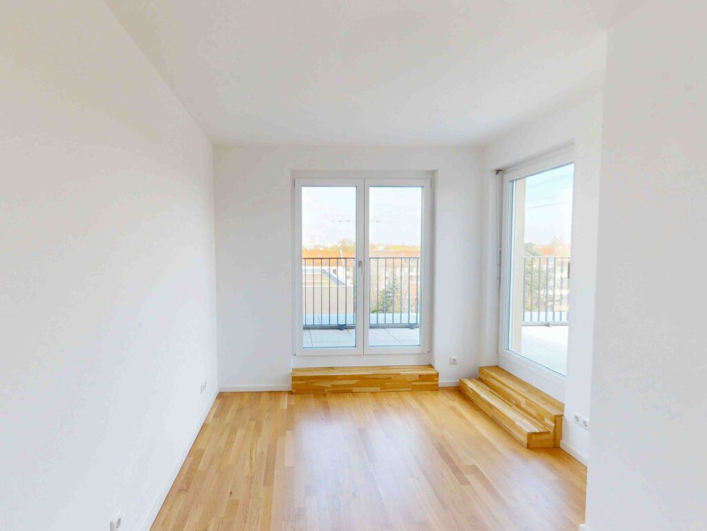 Wohnen mit Anspruch: 4 Zimmer, Terrasse & zwei Bäder - Photo 3