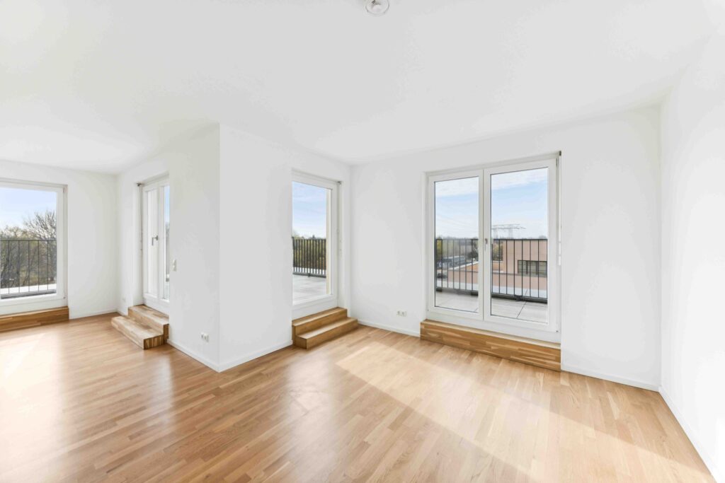 Wohnen mit Anspruch: 4 Zimmer, Terrasse & zwei Bäder - Photo 5