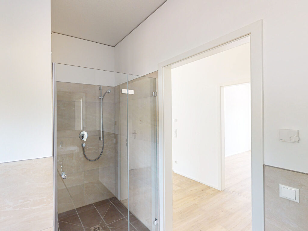 3 Zimmer mit moderner Ausstattung und Terrasse - Photo 4