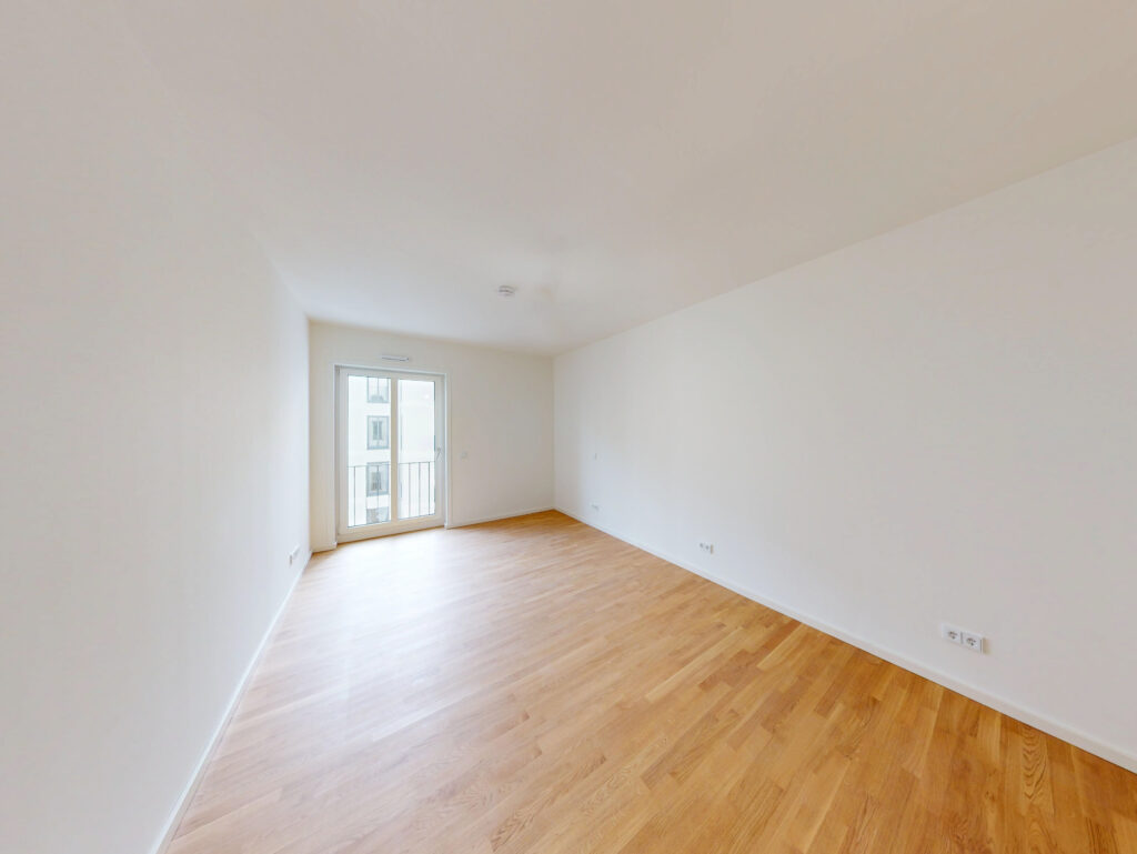 Erstklassiges Wohnen: Helle 2-Zimmer-Wohnung mit Einbauküche und Balkon - Photo 2