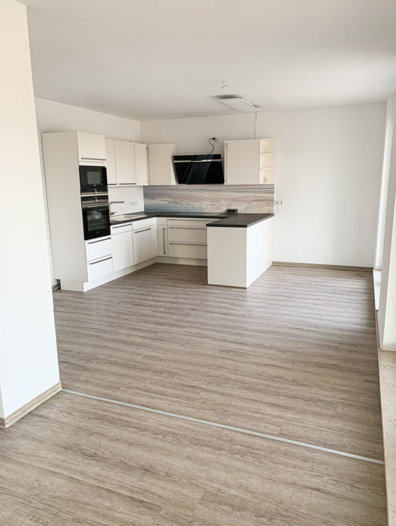 Große 4-Zimmer-Wohnung für Familien in der Johannesvorstadt - Foto 1