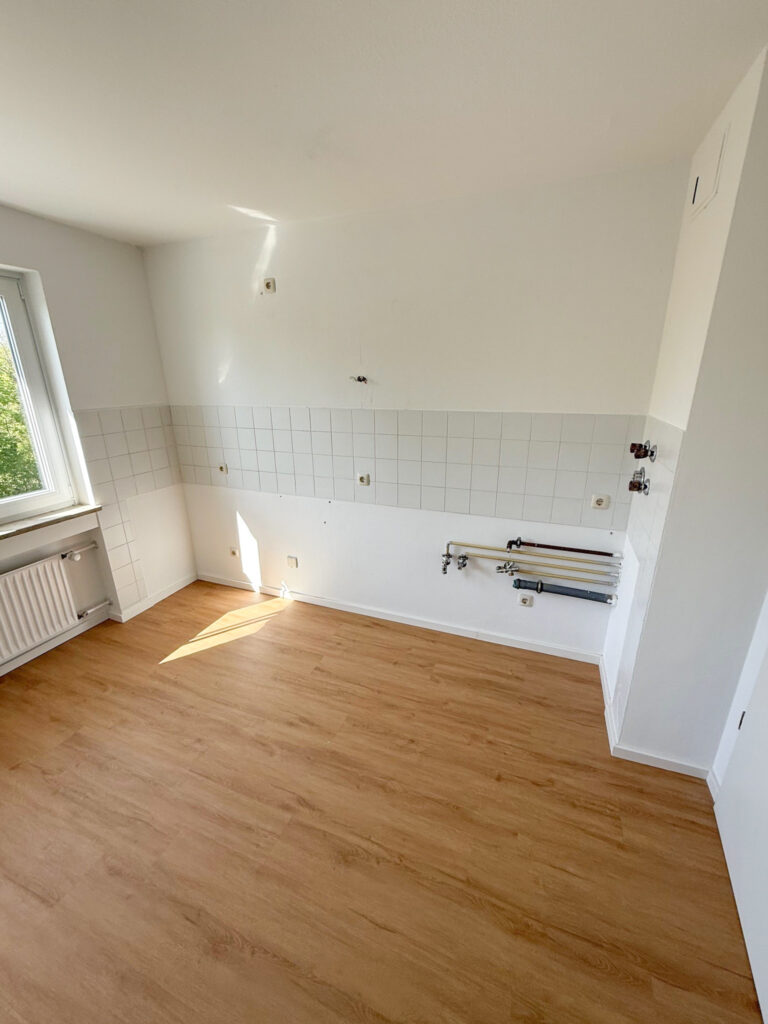 Altbaucharme trifft Wohnkomfort: 2-Zimmer-Wohnung in Unterschleißheim - Photo 2