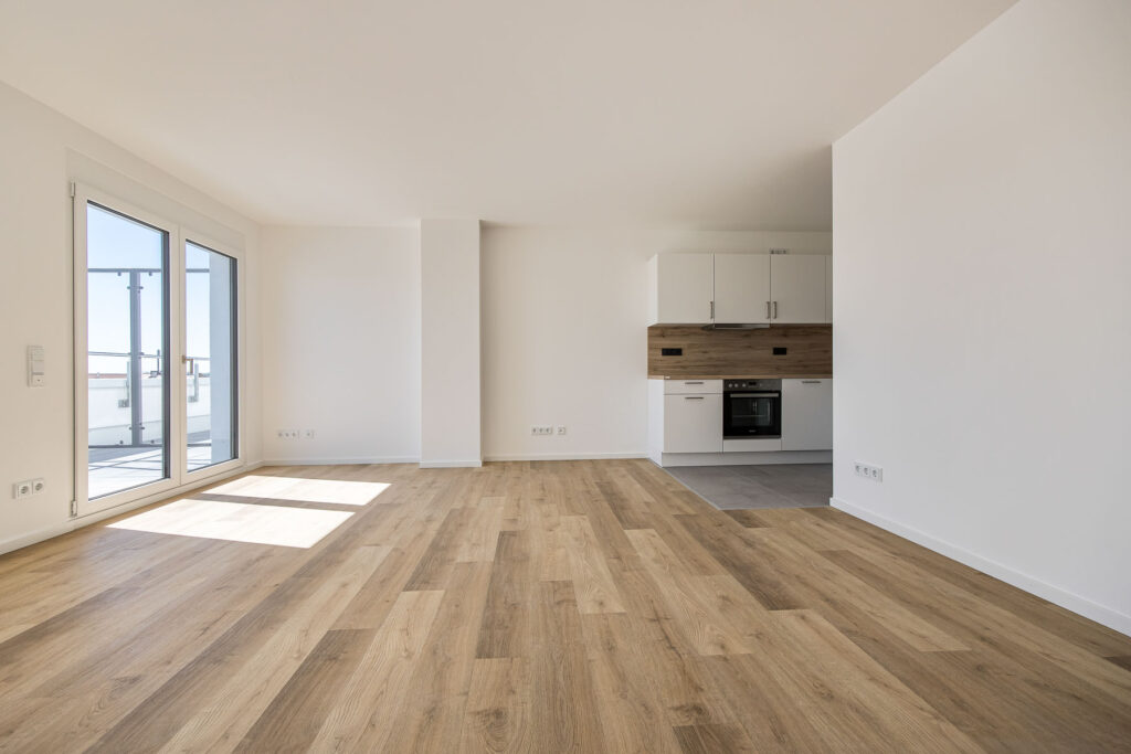 Perfekt für Paare oder kleine Familien: 3-Zimmer-Wohnung mit Balkon - Photo 1