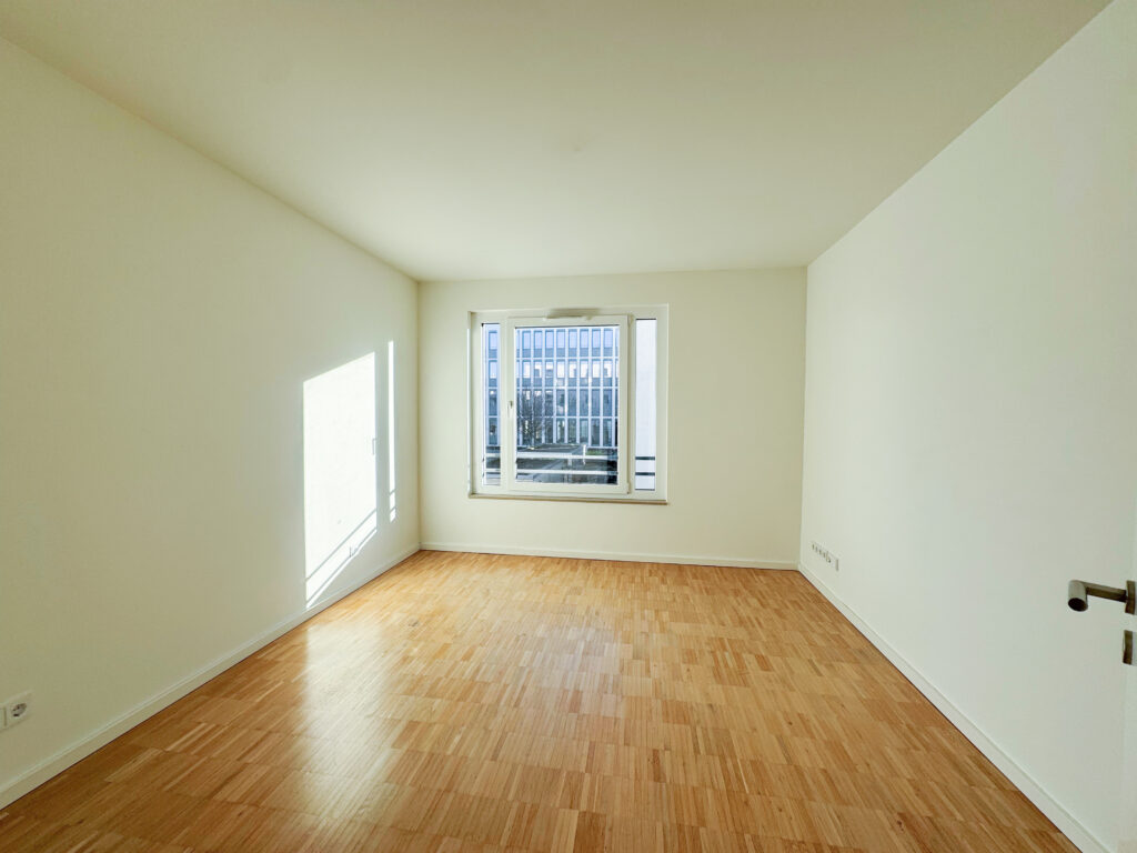 Moderne 3-Zimmer-Wohnung mit EBK - Photo 5