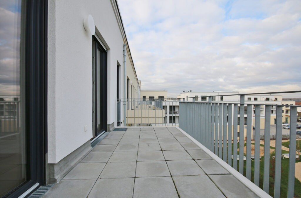 Großzügige 3-Zimmer-Wohnung mit 2 Balkonen - Photo 4