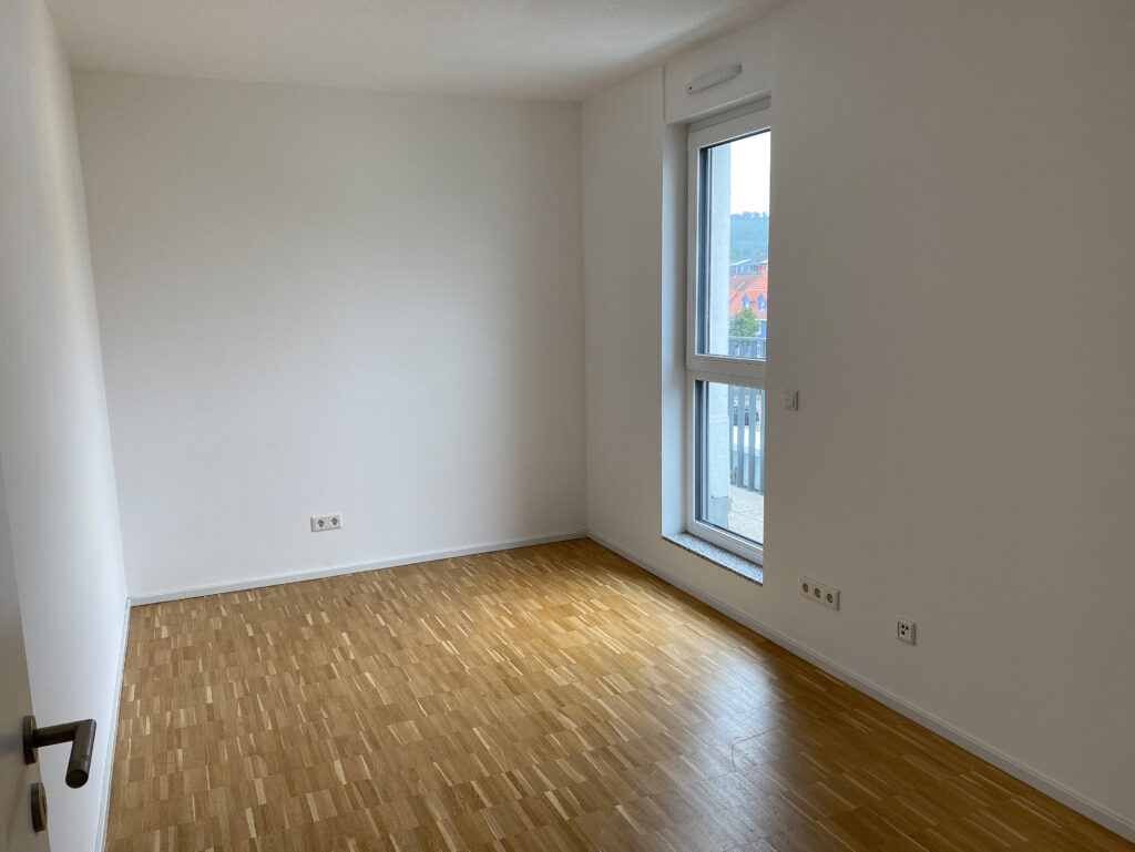 3 Zimmer ganz oben! Exklusive Penthousewohnung mit Dachterrasse und EBK - Foto 3