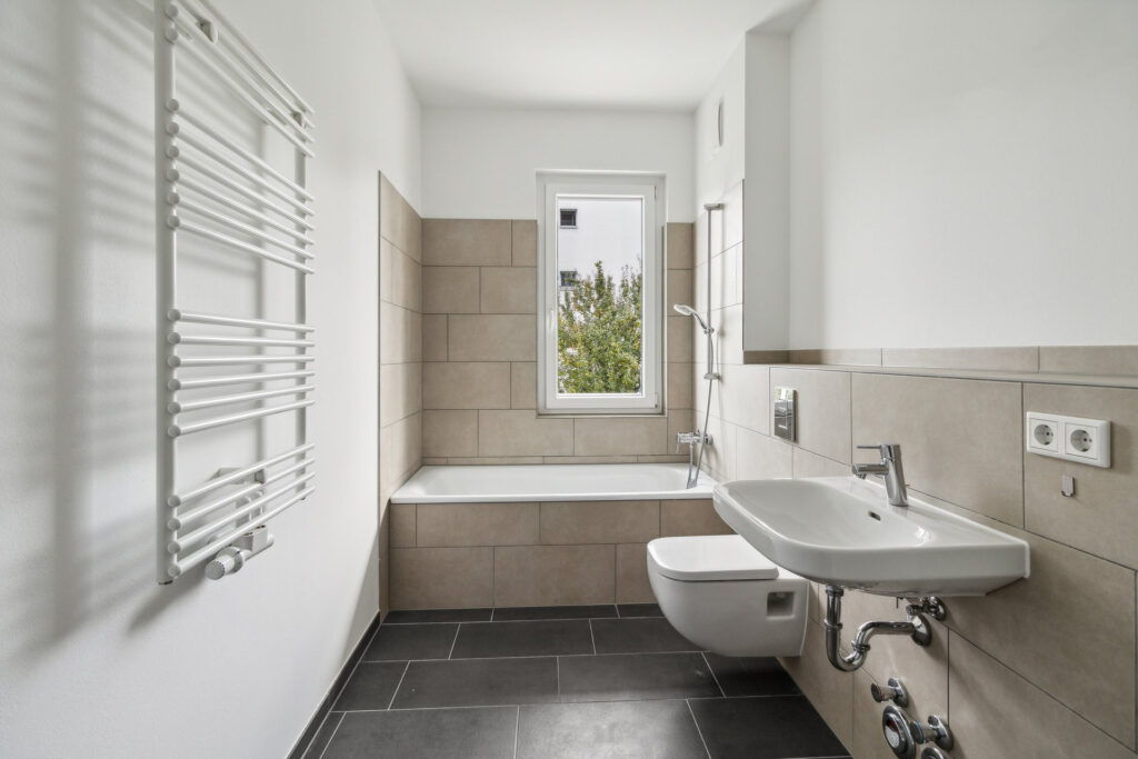 Moderne 3-Zimmer-Wohnung mit Balkon in ruhiger Lage - Photo 3