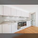 Neubau-Highlight: 2-Zimmer-Wohnung mit Einbauküche und Balkon - Foto 2