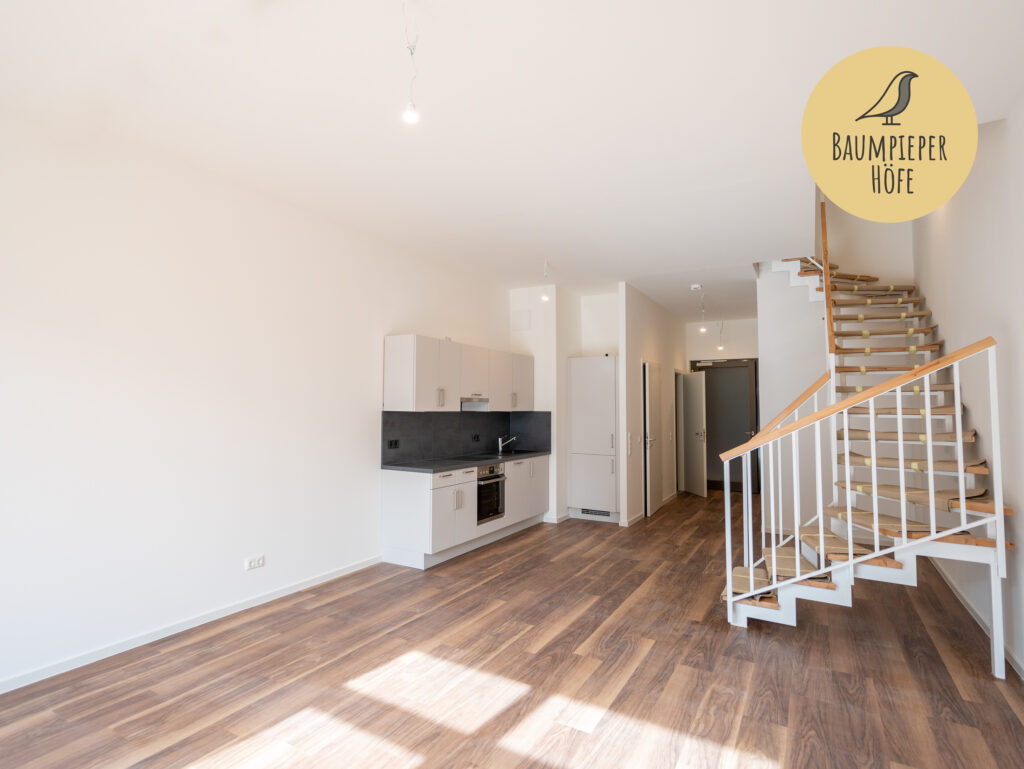 Maisonettewohnung mit Einbauküche und Terrasse - Photo 1