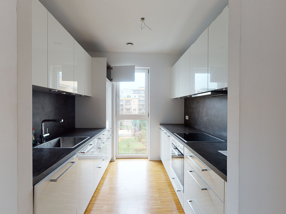 Große 3-Zimmer-Wohnung mit 2 Balkonen - Photo 2