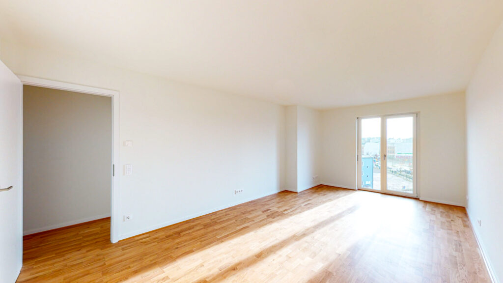 Familienfreundliche 4-Zimmer-Wohnung mit Innenhofbalkon - Photo 2